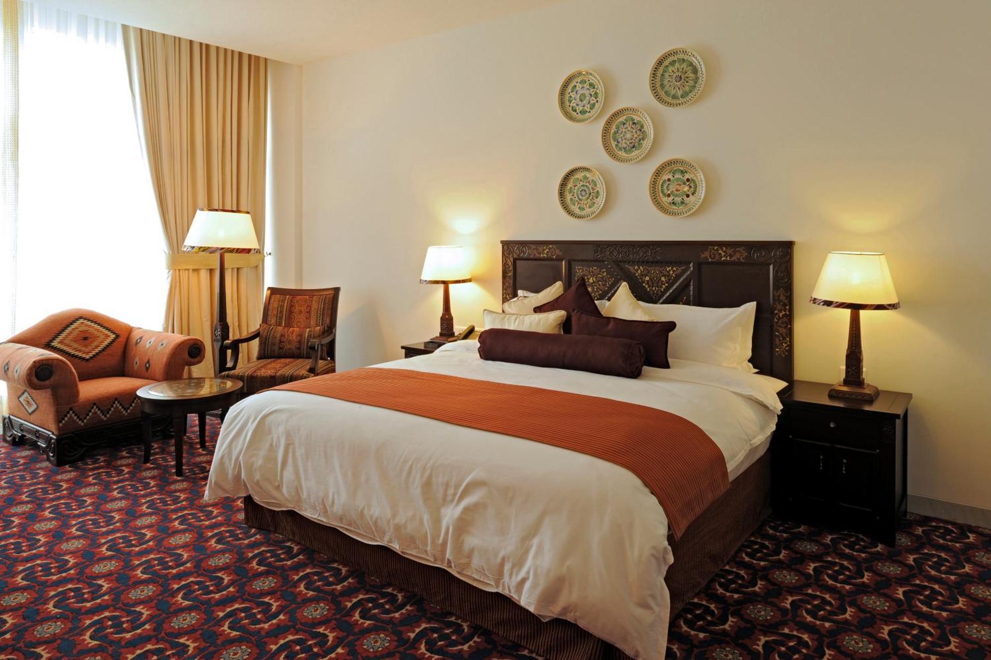 Dushanbe Serena Hotel Rom bilde